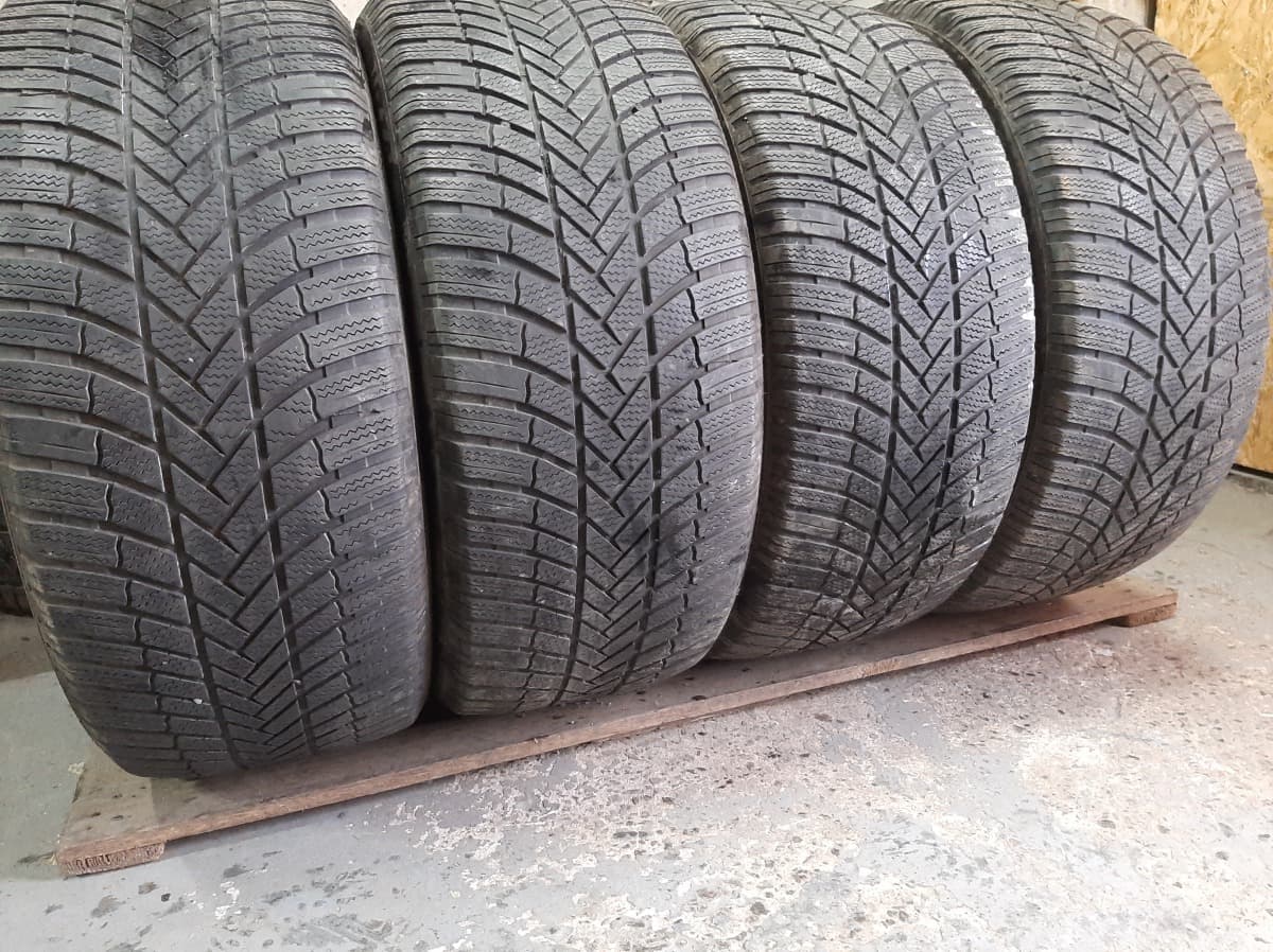 Придбати вживані шини Bridgestone Blizzak LM-005 … / 285/45 R 20 Вживані шини з Європи Bridgestone Blizzak LM-005 … / 285/45 R 20