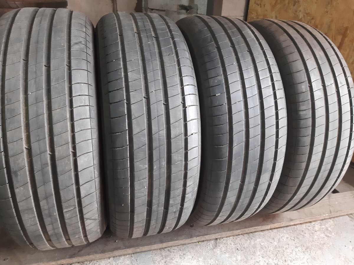 Придбати вживані шини Michelin Primacy 4 205/55 R 16 Вживані шини з Європи Michelin Primacy 4 205/55 R 16
