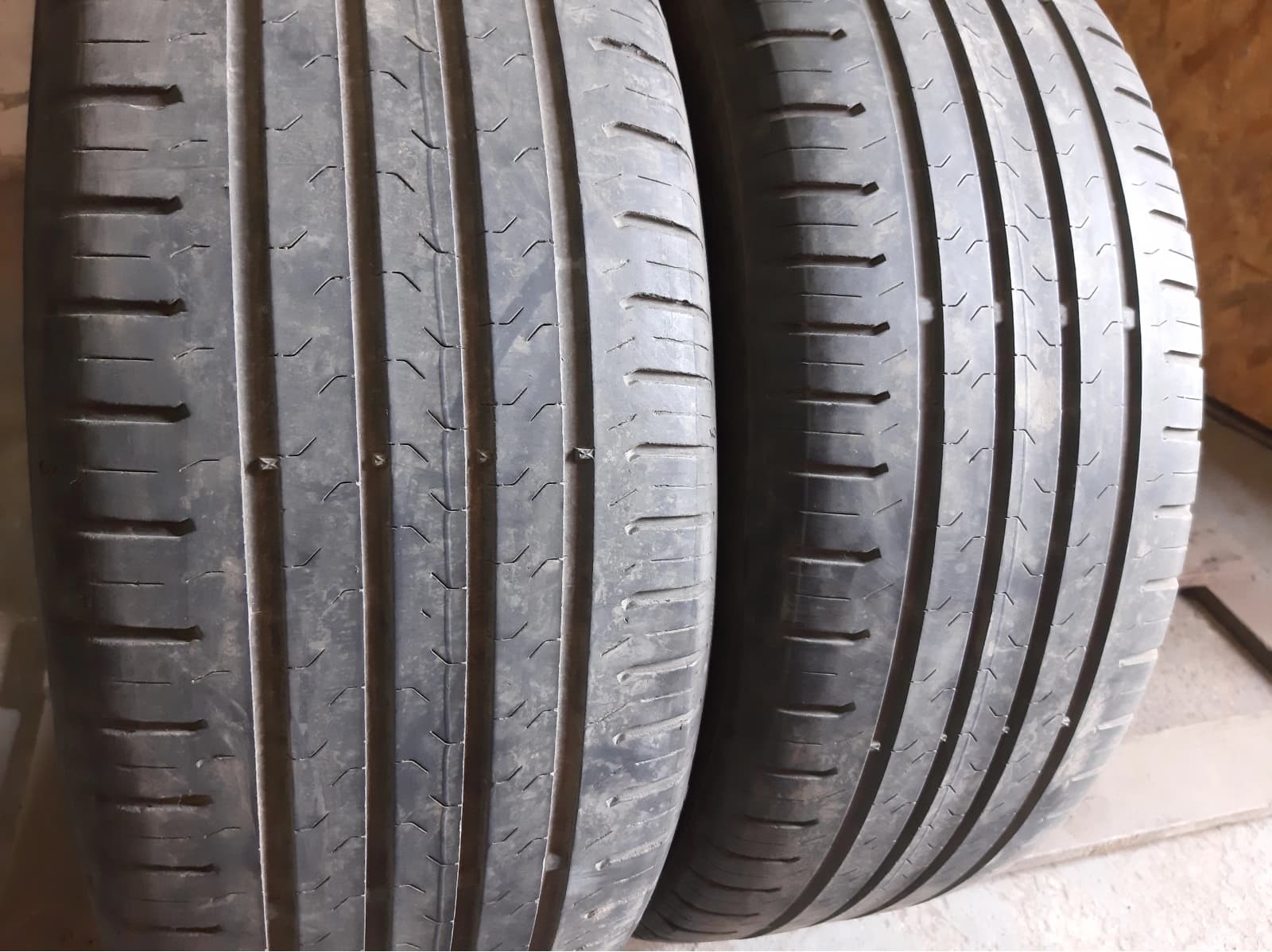 Придбати вживані шини Continental Conti Eco Contact 5 225/55 R 17 Вживані шини з Європи Continental Conti Eco Contact 5 225/55 R 17