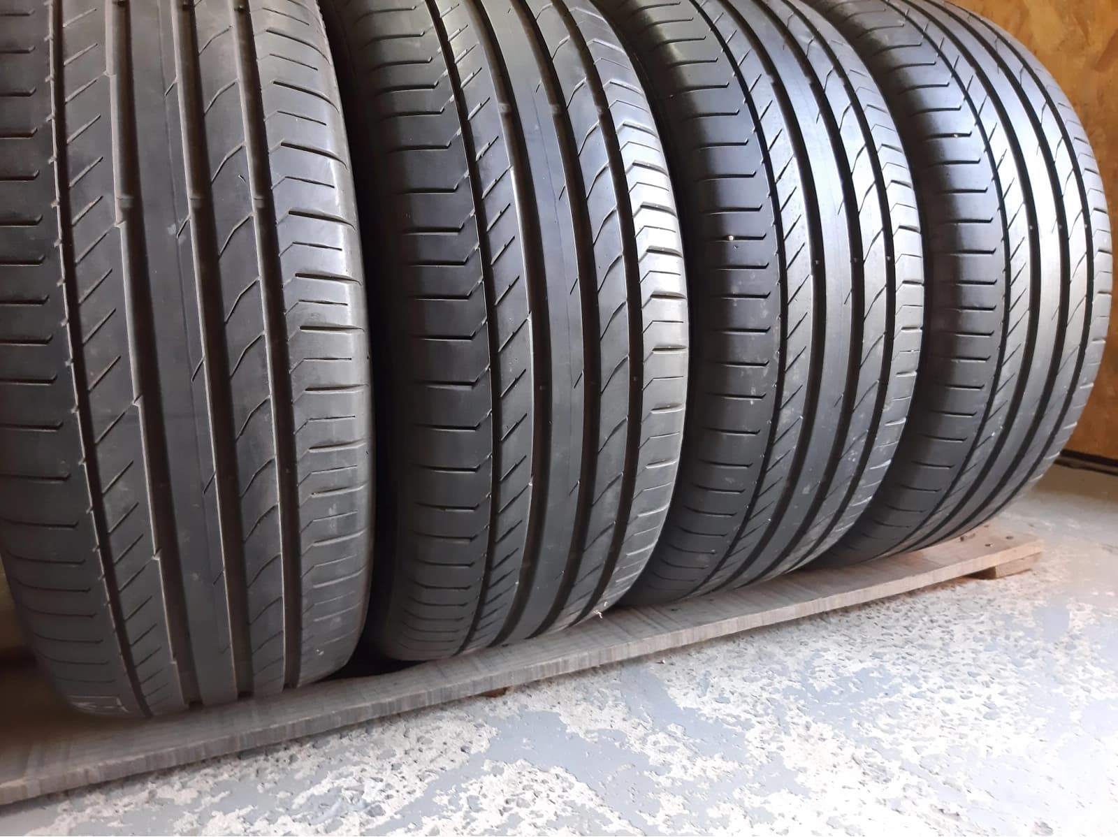 Придбати вживані шини Continental ContiSportContact 5 235/50 R 18 Вживані шини з Європи Continental ContiSportContact 5 235/50 R 18
