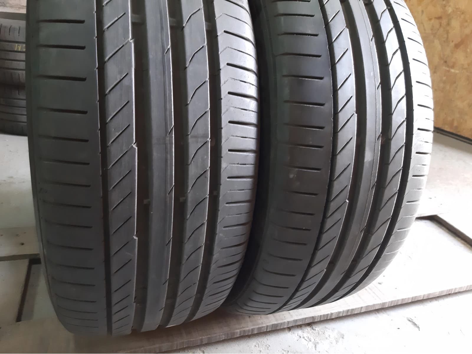 Придбати вживані шини Continental Conti Sport Contact 5 . … 225/45 R 17 Вживані шини з Європи Continental Conti Sport Contact 5 . … 225/45 R 17