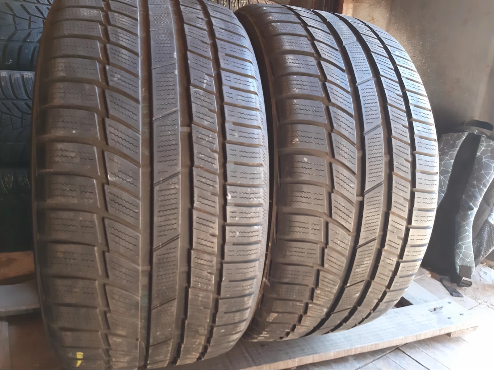Придбати вживані шини Toyo SnowProx S 954 255/35 R 18 Вживані шини з Європи Toyo SnowProx S 954 255/35 R 18