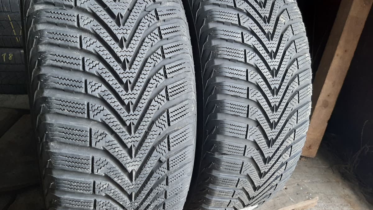 Придбати вживані шини Vredestein SnowTrac5 205/55 R 17 Придбати вживані шини Vredestein SnowTrac5 205/55 R 17