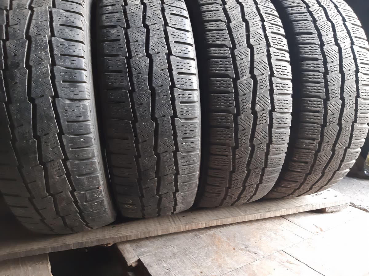 Придбати вживані шини Michelin AgilisAlpin 205/65 R 16C Придбати вживані шини Michelin AgilisAlpin 205/65 R 16C