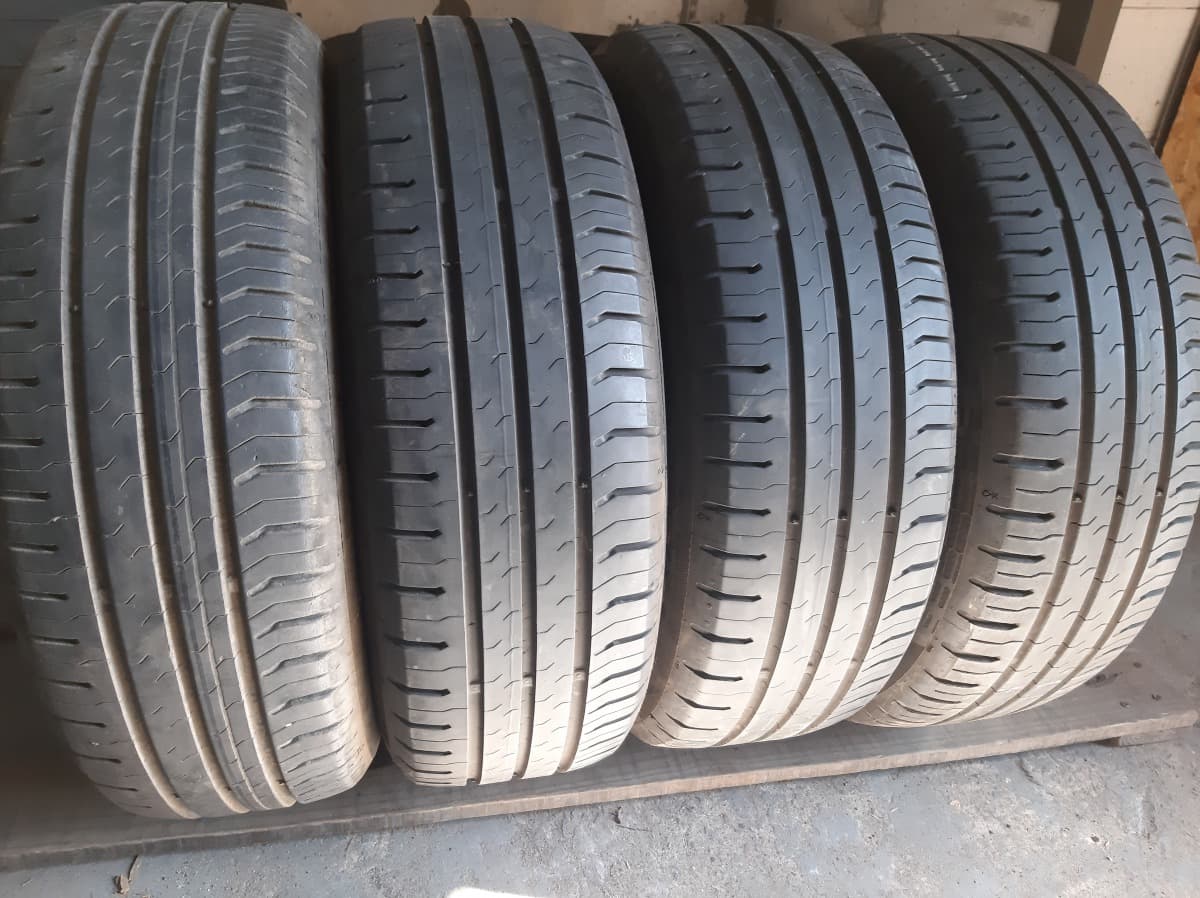Придбати вживані шини Continental Conti Eco Contact 5 185/65 R 15 Придбати вживані шини Continental Conti Eco Contact 5 185/65 R 15