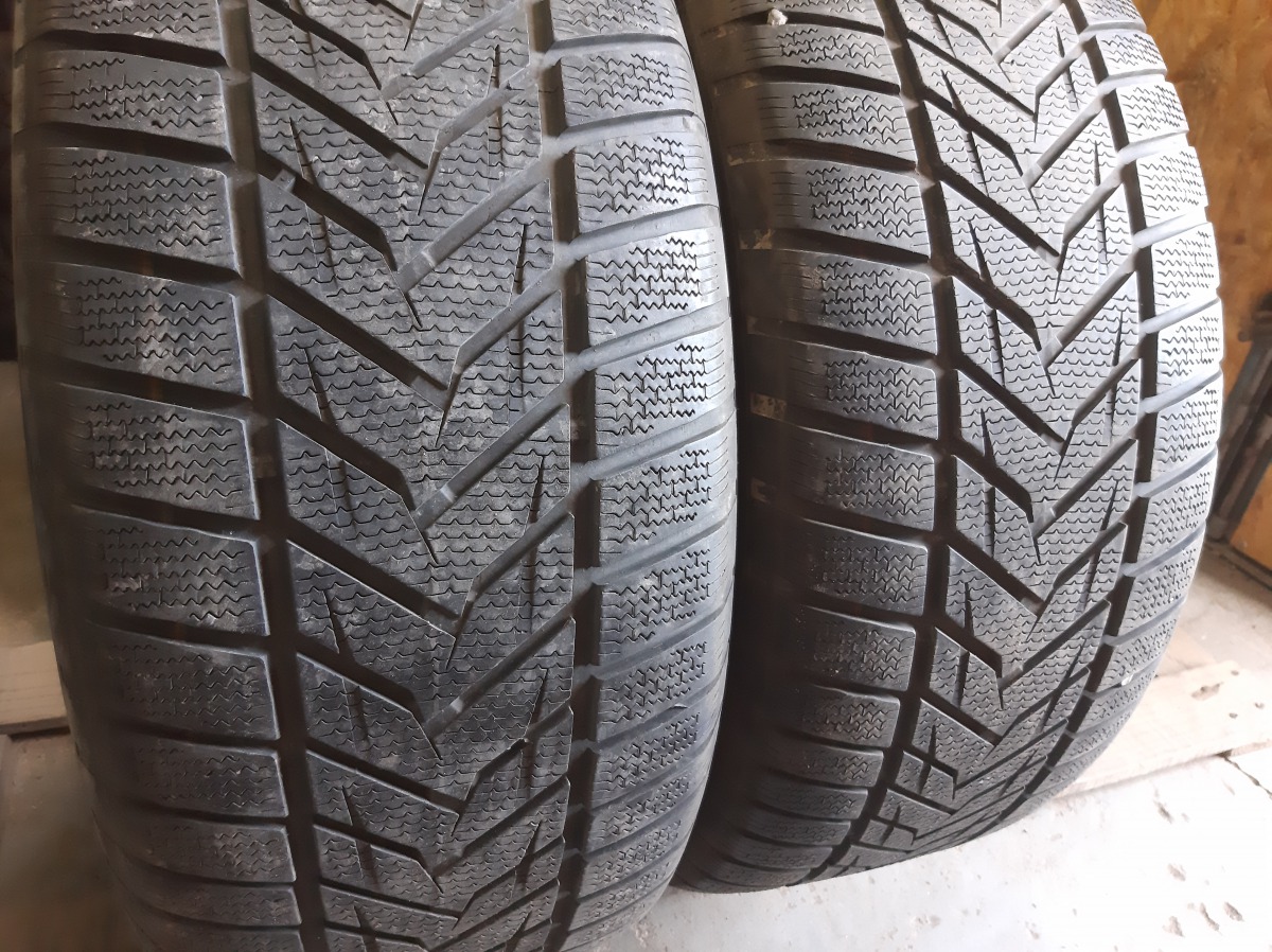 Придбати вживані шини Vredestein Wintrac Xtreme2 . . 255/50 R 19 Придбати вживані шини Vredestein Wintrac Xtreme2 . . 255/50 R 19