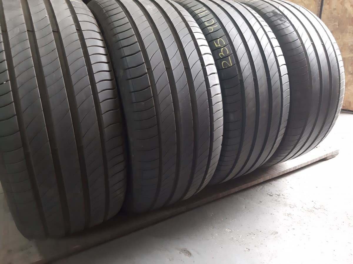 Придбати вживані шини Michelin Primacy 4 235/40 R 18 Придбати вживані шини Michelin Primacy 4 235/40 R 18