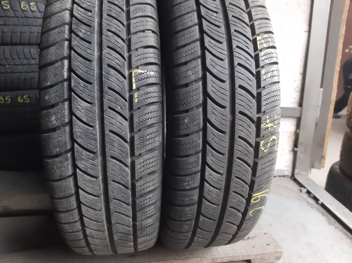 Придбати вживані шини Continental Vanco Winter 2 205/75 R 16C Придбати вживані шини Continental Vanco Winter 2 205/75 R 16C
