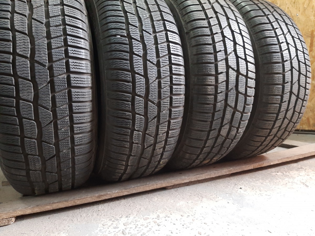 Придбати вживані шини Continental Conti Winter Contact TS830P  215/60 R 16 Придбати вживані шини Continental Conti Winter Contact TS830P  215/60 R 16