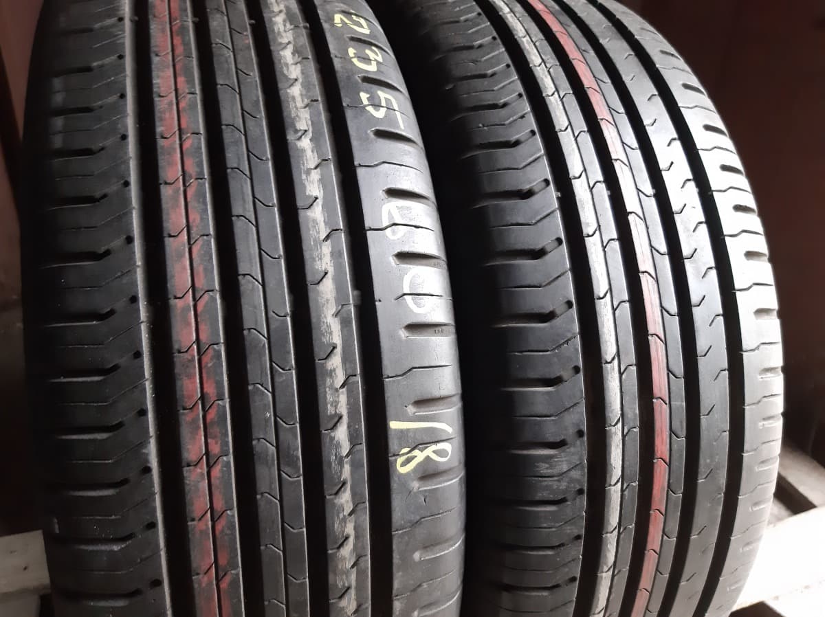 Придбати вживані шини Continental Conti Eco Contact 5 235/60 R 18 Придбати вживані шини Continental Conti Eco Contact 5 235/60 R 18