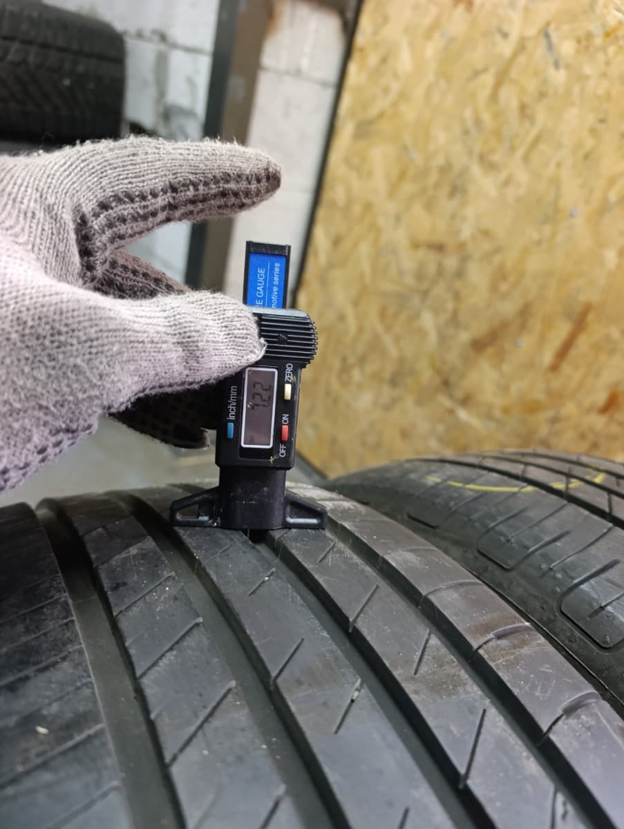 Шини б/у GoodYear Efficient Grip  .     . 215/50 R 17 Вживані шини GoodYear Efficient Grip  .     . 215/50 R 17