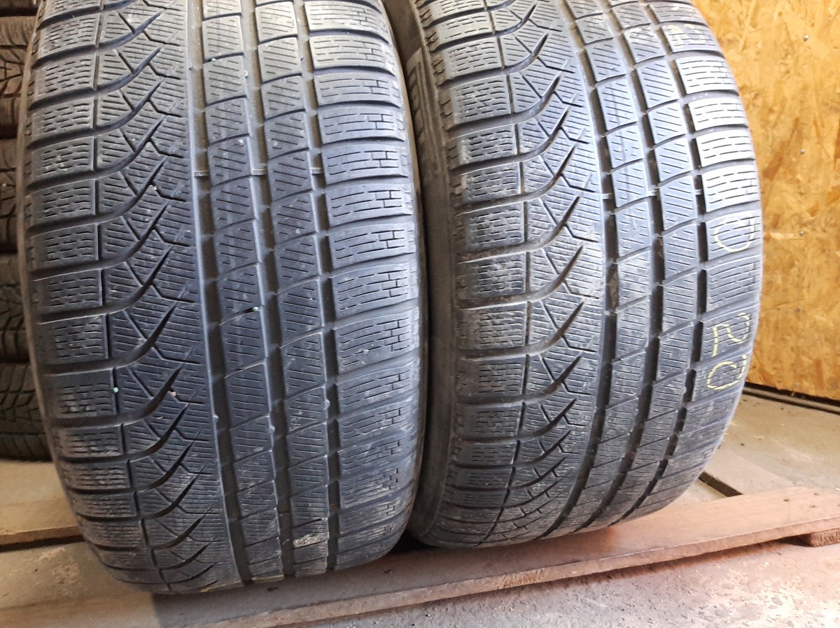 Придбати вживані шини Pirelli Pzero Winter . 285/40 R 20 Придбати вживані шини Pirelli Pzero Winter . 285/40 R 20