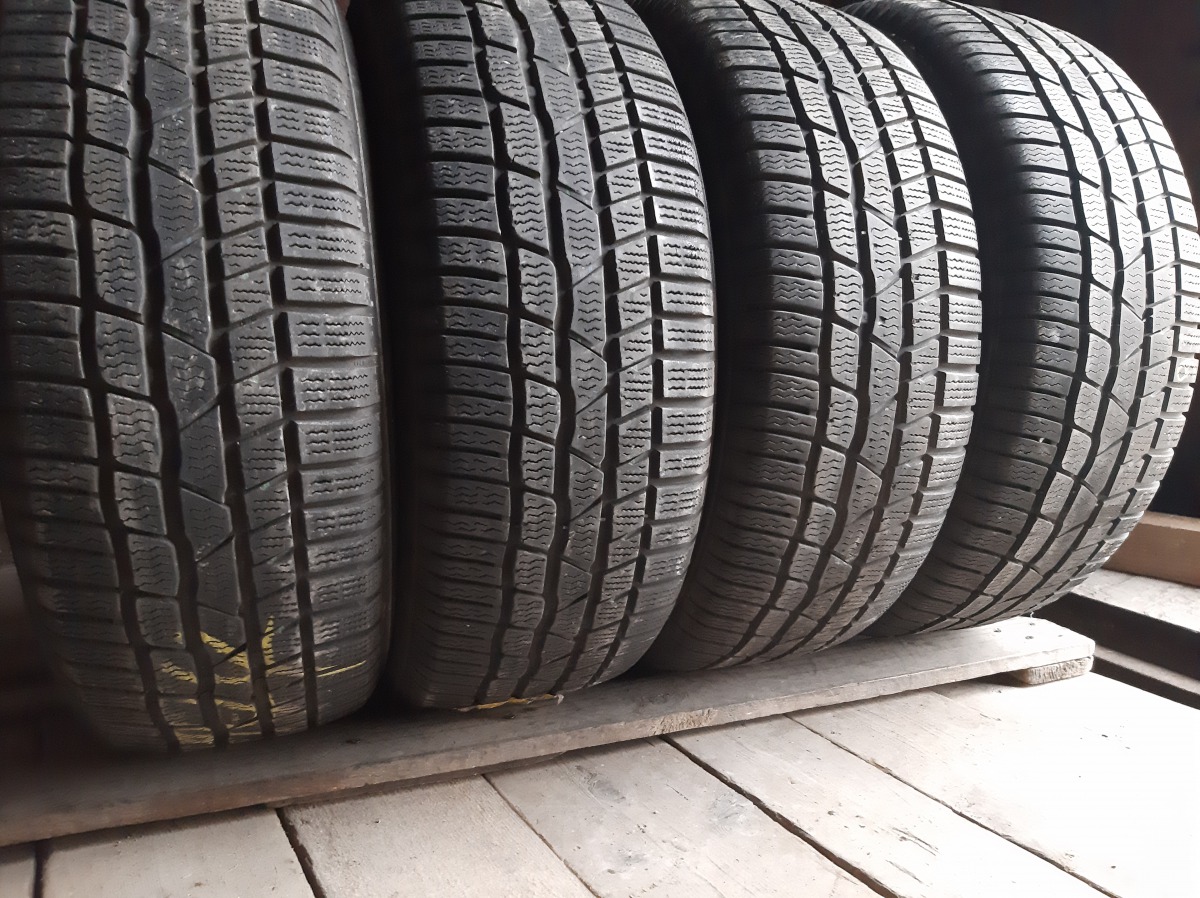 Придбати вживані шини Continental ContiWinterContact TS830P 215/60 R 16 Придбати вживані шини Continental ContiWinterContact TS830P 215/60 R 16
