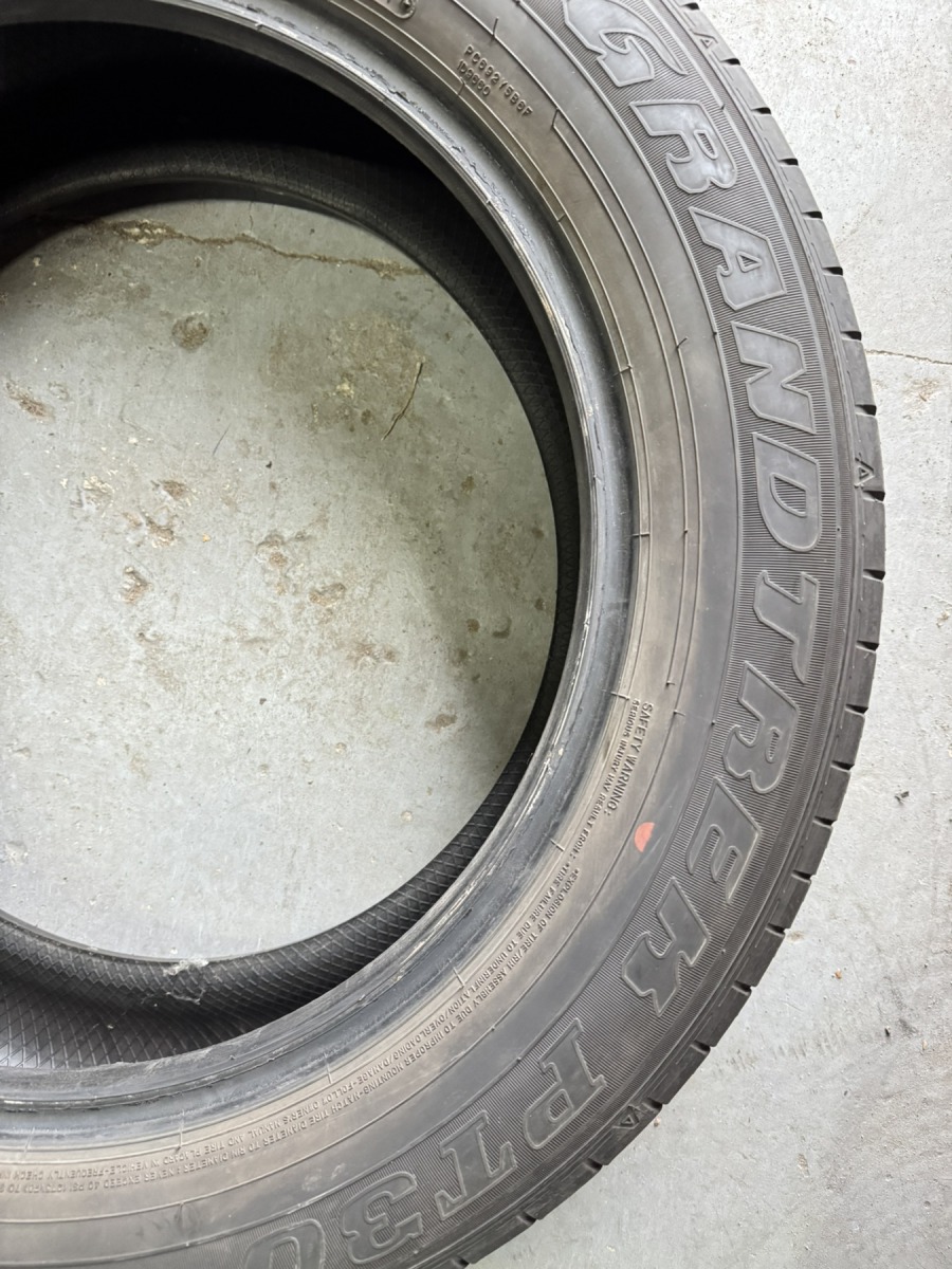 Шини б/у Dunlop Grandtrek PT 30 … 225/60 R 18 Вживані шини Dunlop Grandtrek PT 30 … 225/60 R 18