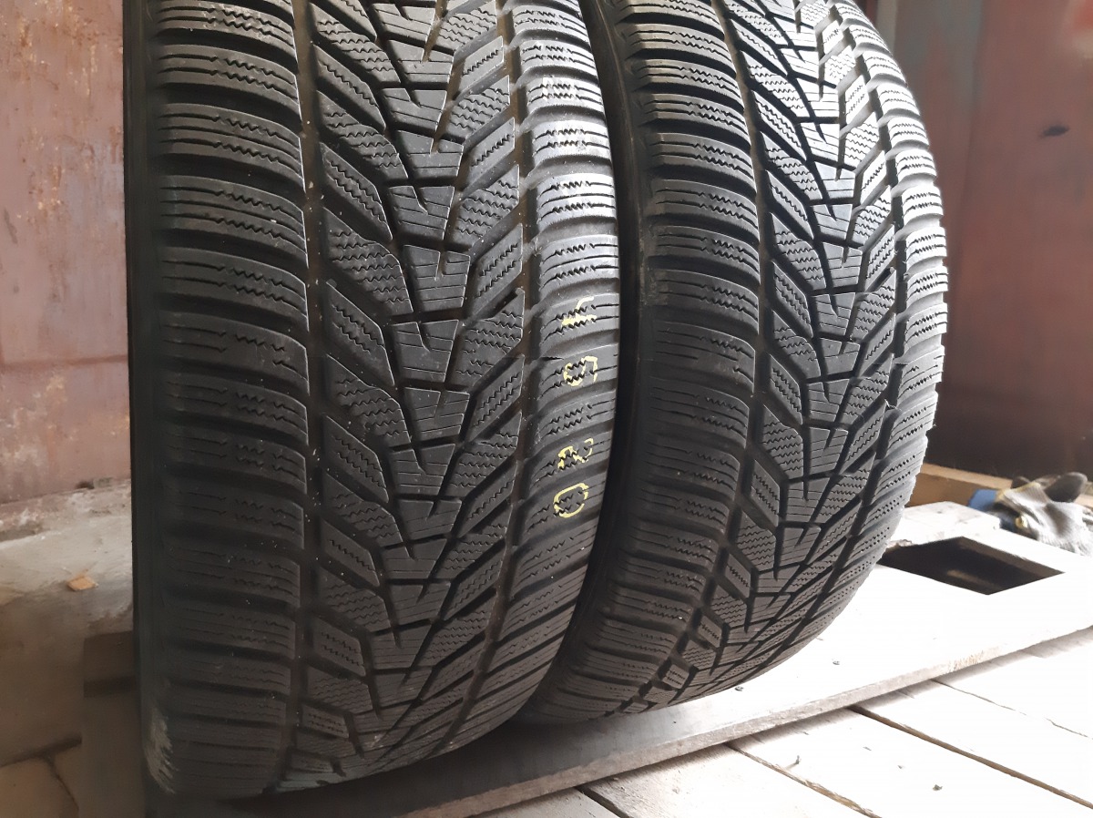 Придбати вживані шини Hankook Winter i*cept evo 3 255/45 R 20 Придбати вживані шини Hankook Winter i*cept evo 3 255/45 R 20