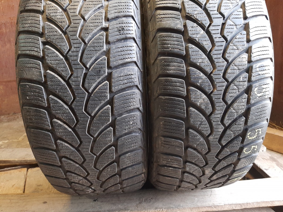 Придбати вживані шини Bridgestone Blizzak LM-32 205/55 R 16 Придбати вживані шини Bridgestone Blizzak LM-32 205/55 R 16