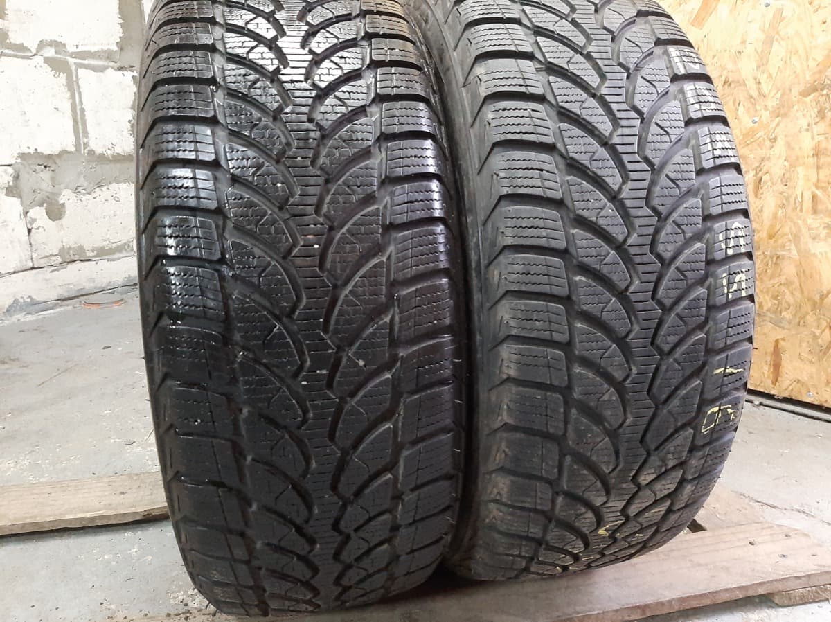 Придбати вживані шини Bridgestone Blizzak LM-32 205/55 R 16 Придбати вживані шини Bridgestone Blizzak LM-32 205/55 R 16