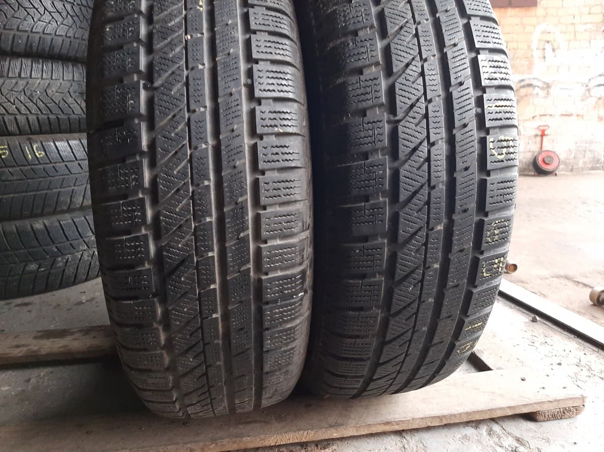 Придбати вживані шини Bridgestone Blizzak LM-30 215/65 R 16 Придбати вживані шини Bridgestone Blizzak LM-30 215/65 R 16