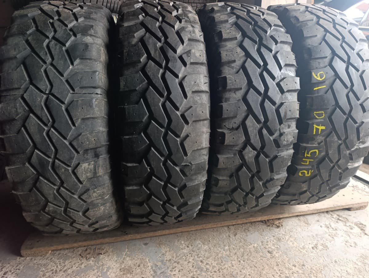 Придбати вживані шини Colway C-Trak MT 245/70 R 16 Придбати вживані шини Colway C-Trak MT 245/70 R 16