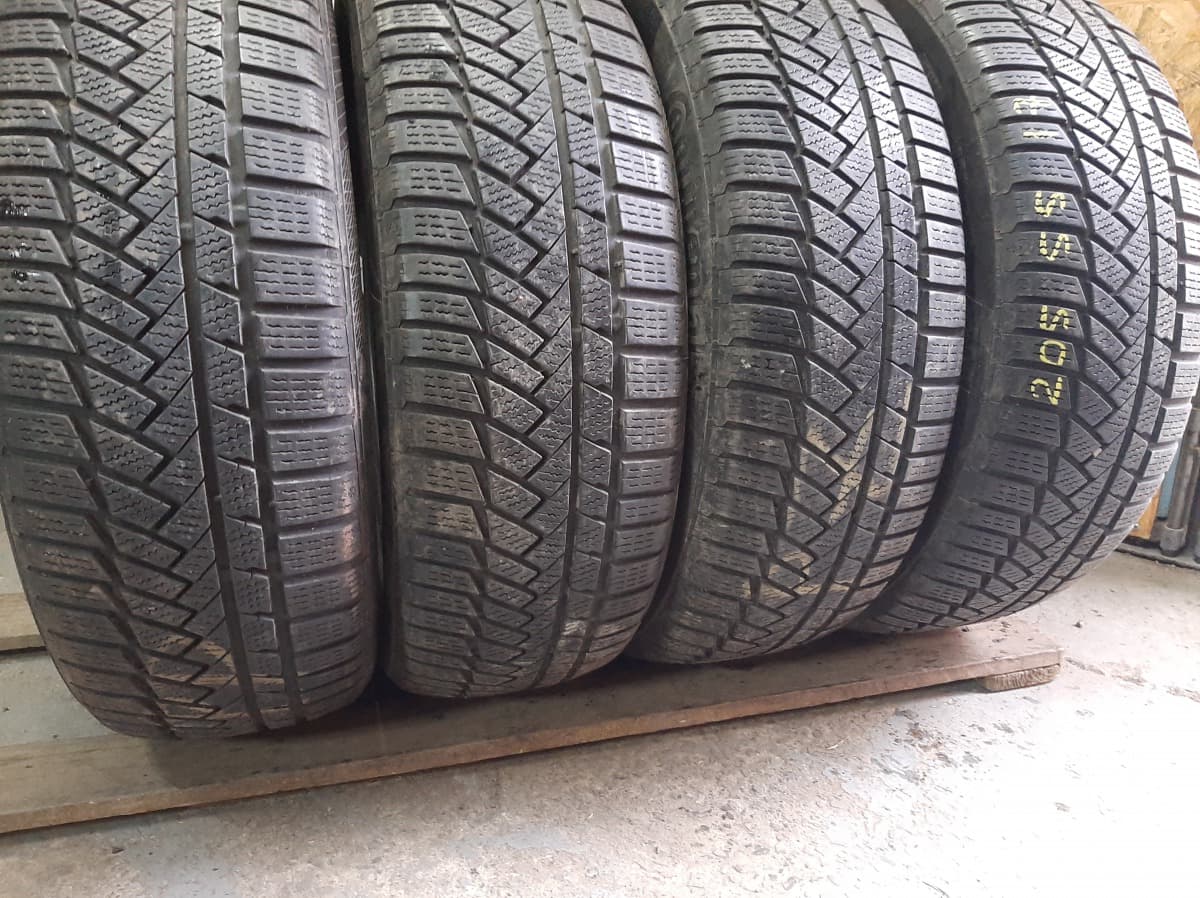 Придбати вживані шини Continental Winter Contact TS 850P 205/55 R 17 Придбати вживані шини Continental Winter Contact TS 850P 205/55 R 17