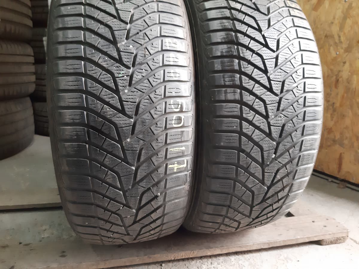 Придбати вживані шини Yokohama BlueEarthWinter V905 225/50 R 17 Придбати вживані шини Yokohama BlueEarthWinter V905 225/50 R 17