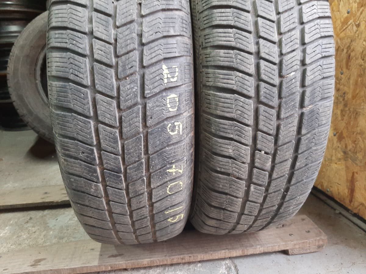Придбати вживані шини Barum Polaris 3 205/70 R 15 Придбати вживані шини Barum Polaris 3 205/70 R 15