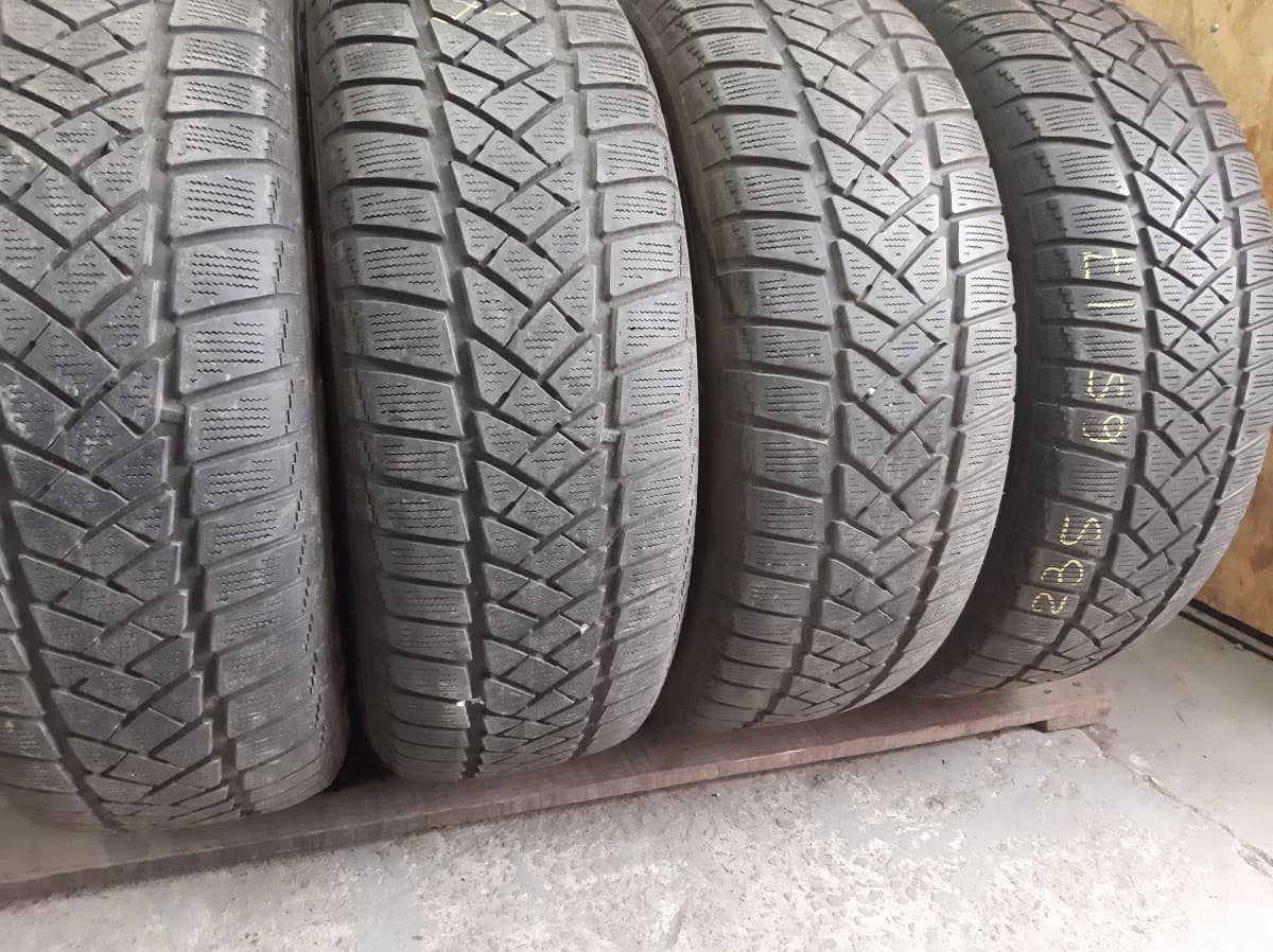 Придбати вживані шини Dunlop Grandtrek WTM 2 . . . 235/65 R 17 Придбати вживані шини Dunlop Grandtrek WTM 2 . . . 235/65 R 17
