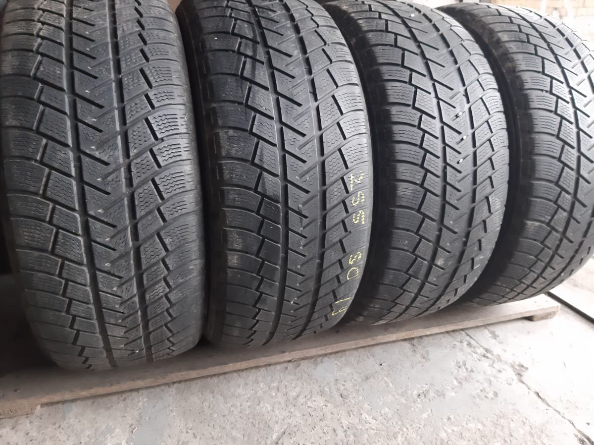 Придбати вживані шини Michelin Latitude Alpin LA2 … 255/50 R 19 Придбати вживані шини Michelin Latitude Alpin LA2 … 255/50 R 19