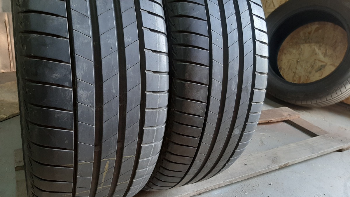 Придбати вживані шини Bridgestone Turanza T005 225/55 R 18 Вживані шини з Європи Bridgestone Turanza T005 225/55 R 18