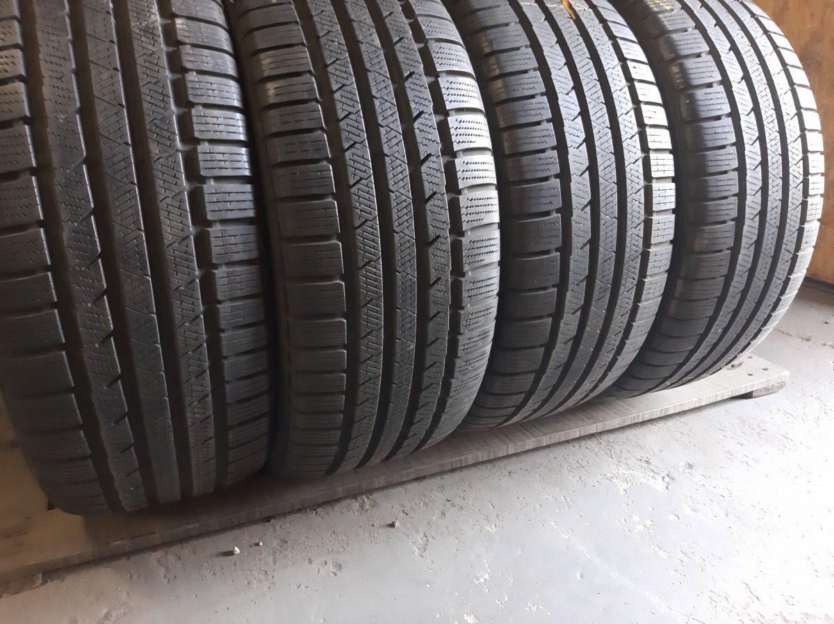 Придбати вживані шини Continental ContiWinterContact TS 810 S 245/45 R 18 Вживані шини з Європи Continental ContiWinterContact TS 810 S 245/45 R 18