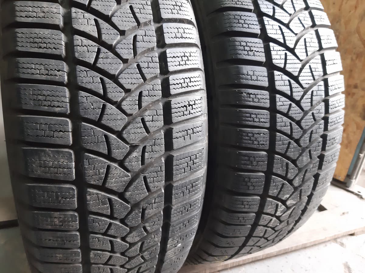 Придбати вживані шини Firestone Destin Winter 225/60 R 17 Вживані шини з Європи Firestone Destin Winter 225/60 R 17