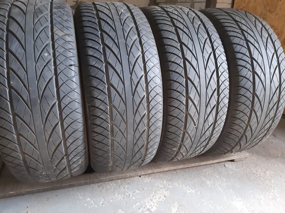 Придбати вживані шини Goodride SV 308 . . 255/55 R 18 Вживані шини з Європи Goodride SV 308 . . 255/55 R 18