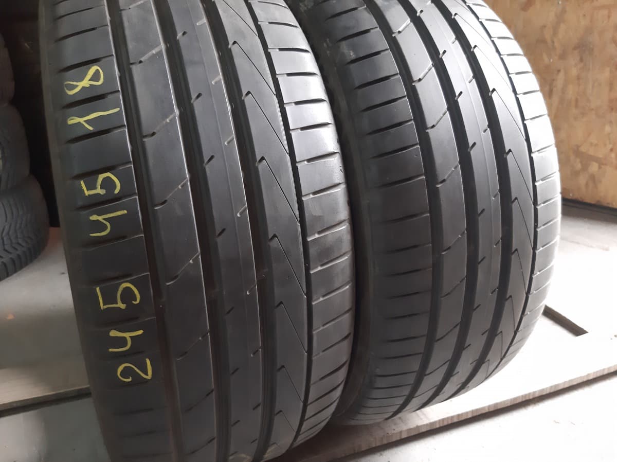 Придбати вживані шини Hankook Ventus S1 EVO 2 245/45 R 18 Вживані шини з Європи Hankook Ventus S1 EVO 2 245/45 R 18
