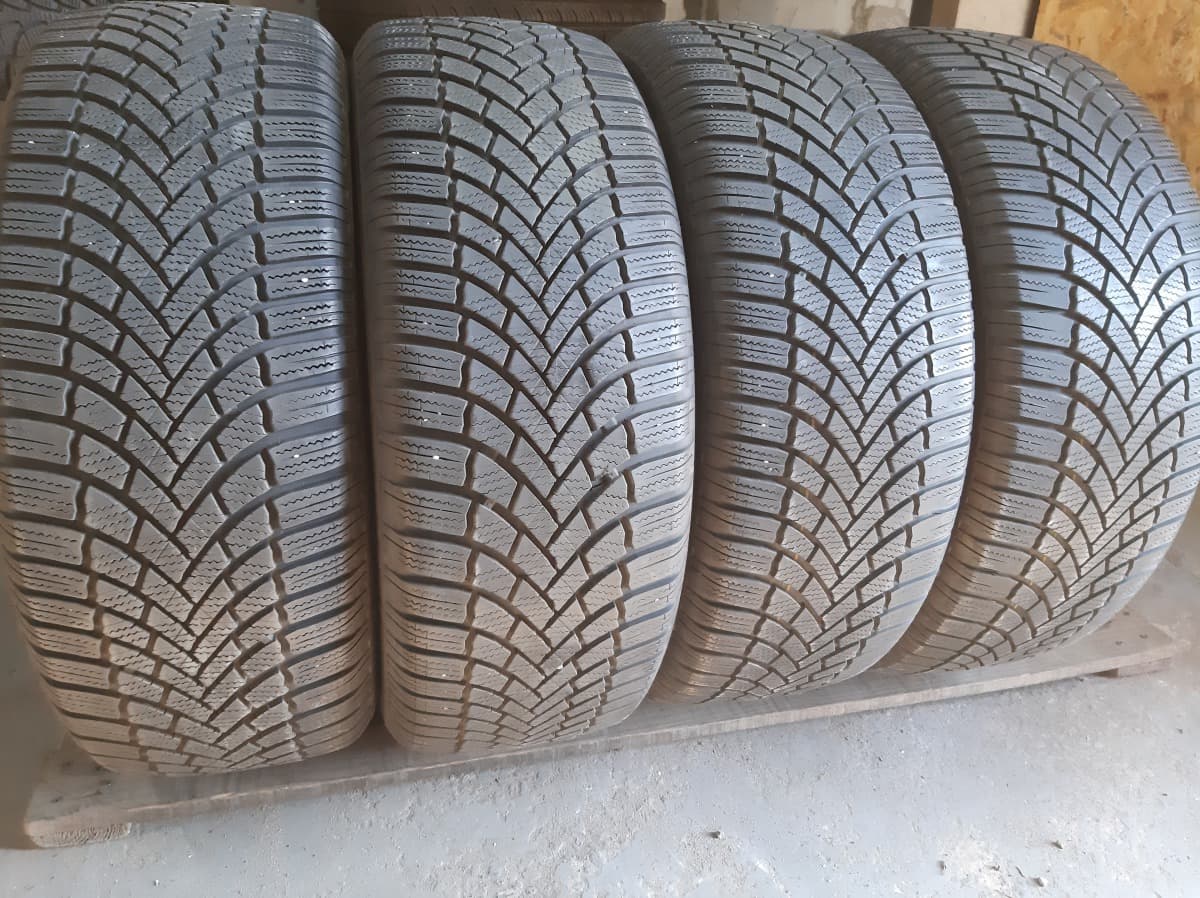 Придбати вживані шини Bridgestone Blizzak LM-005 … 235/55 R 18 Вживані шини з Європи Bridgestone Blizzak LM-005 … 235/55 R 18