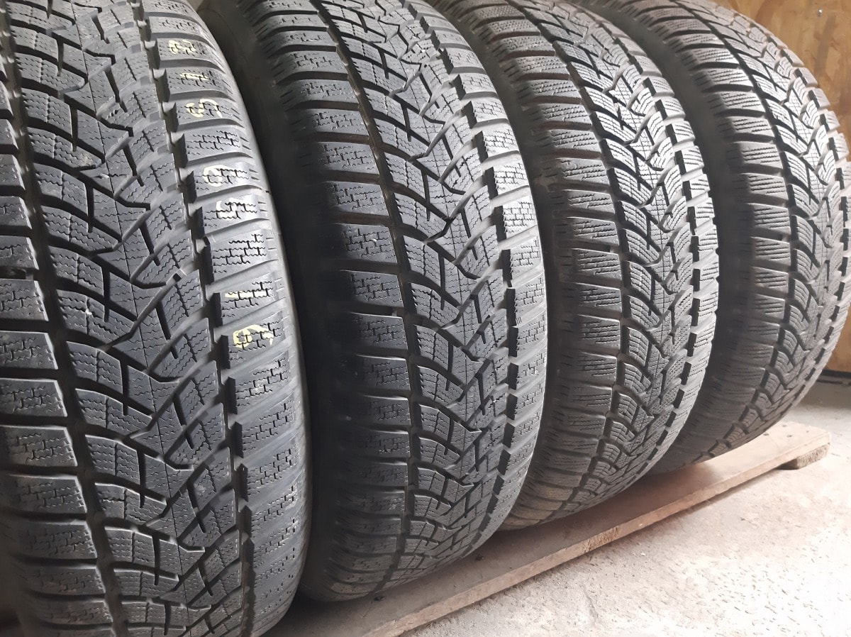 Придбати вживані шини Dunlop Winter Sport 5      215/65 R 16 Вживані шини з Європи Dunlop Winter Sport 5      215/65 R 16