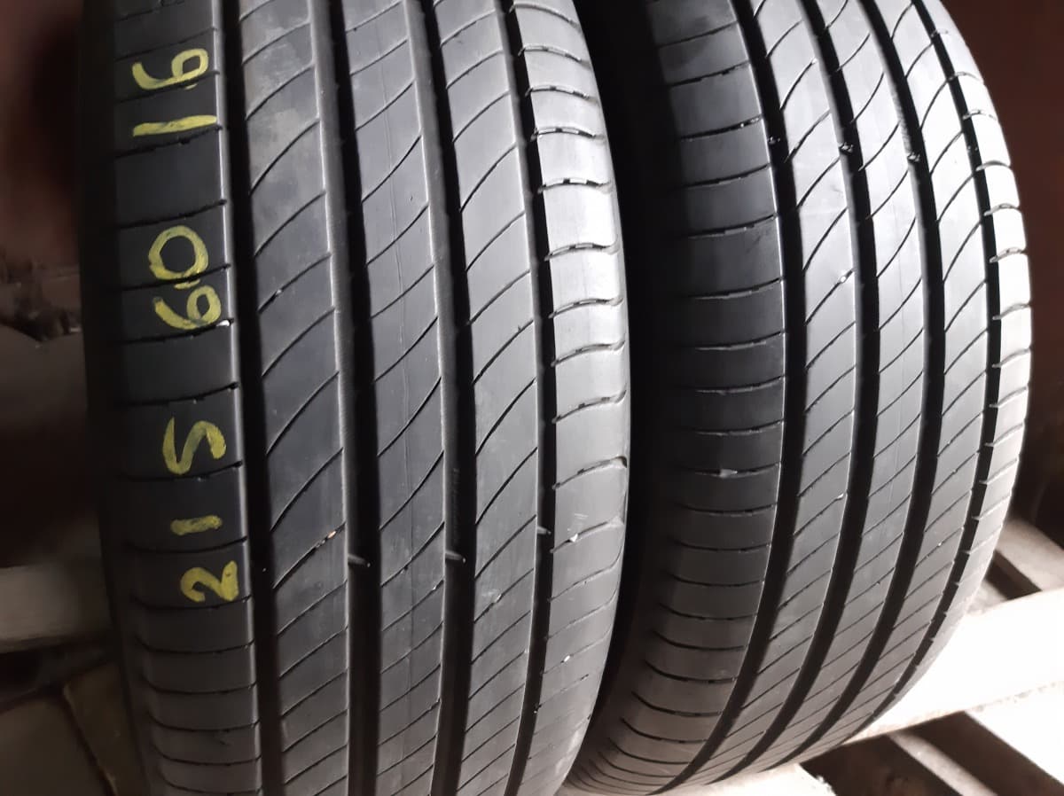 Придбати вживані шини Michelin Primacy 4 … 215/60 R 16 Вживані шини з Європи Michelin Primacy 4 … 215/60 R 16