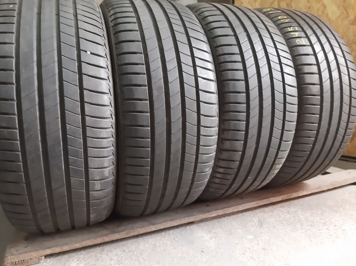Придбати вживані шини Bridgestone Turanza T005 245/40 R 19 Вживані шини з Європи Bridgestone Turanza T005 245/40 R 19