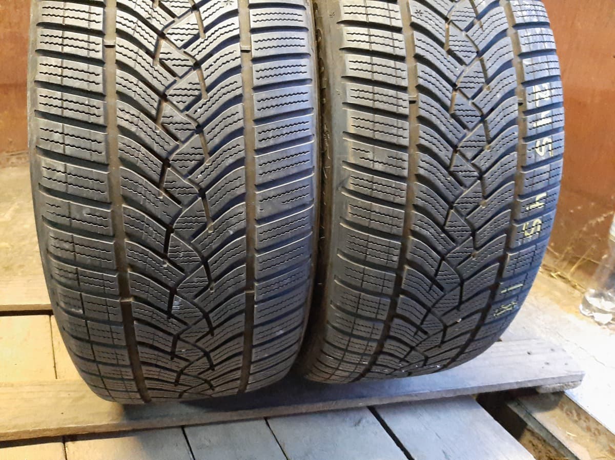 Придбати вживані шини GoodYear Ultra Grip Perfomance 245/45 R 18 Вживані шини з Європи GoodYear Ultra Grip Perfomance 245/45 R 18