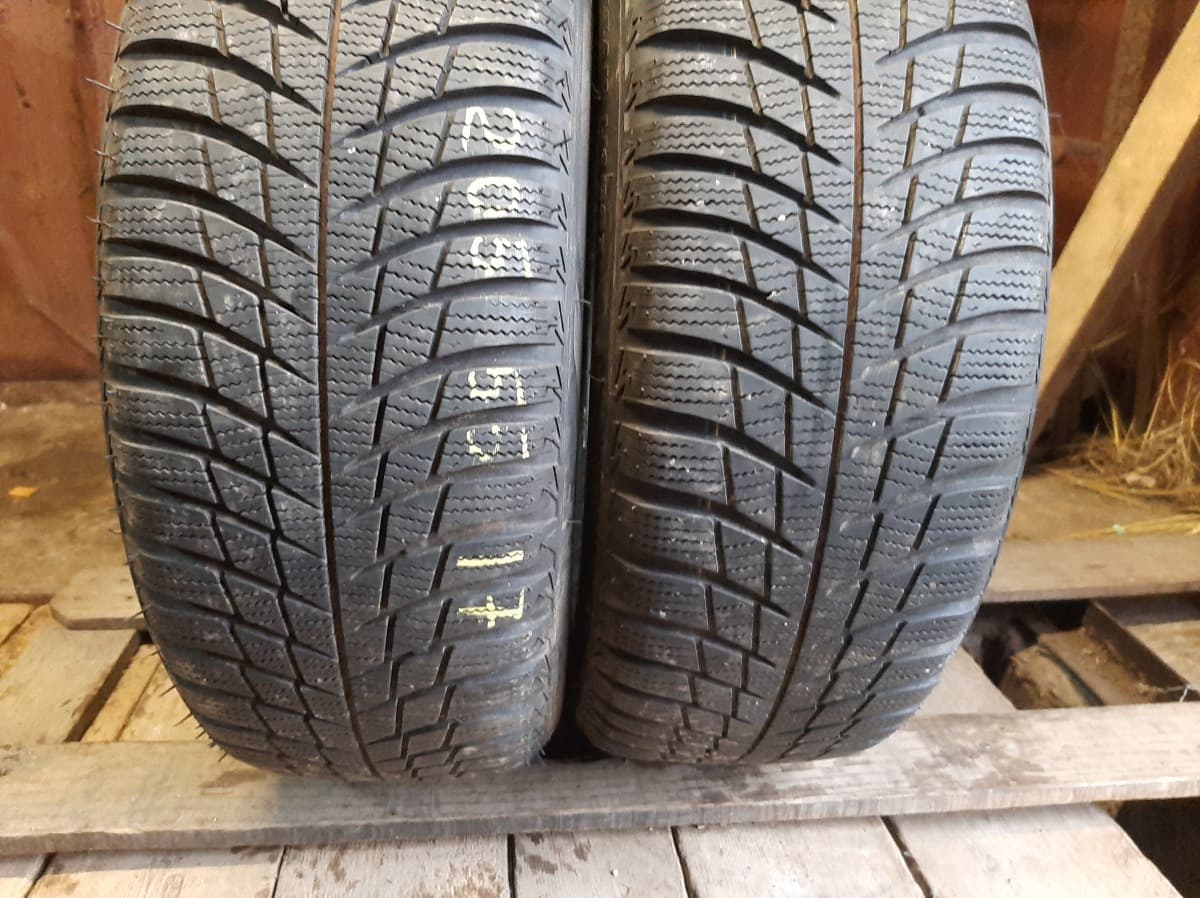 Придбати вживані шини Bridgestone Blizzak LM-001 . . . 205/55 R 17 Вживані шини з Європи Bridgestone Blizzak LM-001 . . . 205/55 R 17