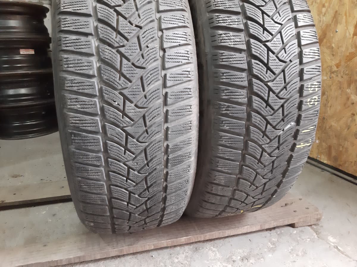 Придбати вживані шини Dunlop Winter Sport 5 . 215/55 R 17 Вживані шини з Європи Dunlop Winter Sport 5 . 215/55 R 17