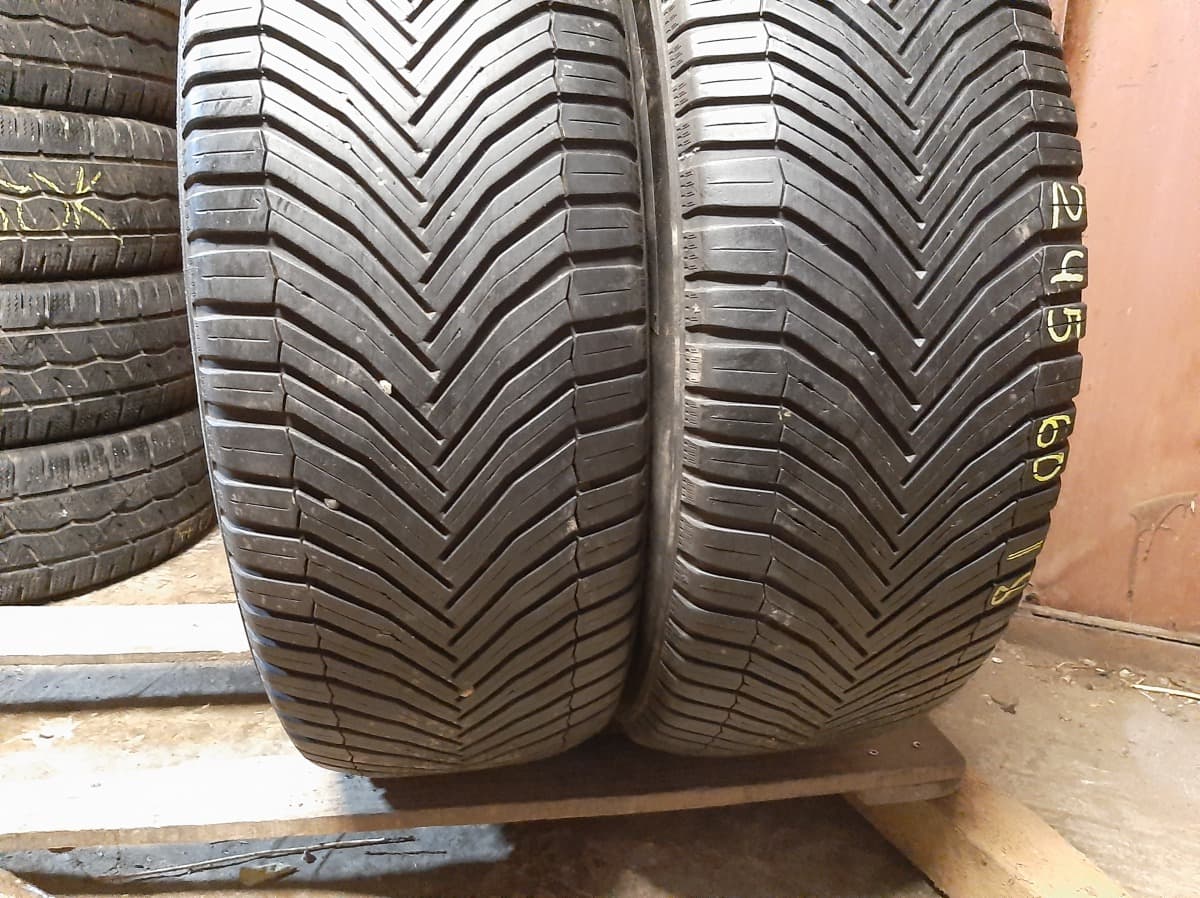 Придбати вживані шини Michelin Cross Climate . 245/60 R 18 Вживані шини з Європи Michelin Cross Climate . 245/60 R 18
