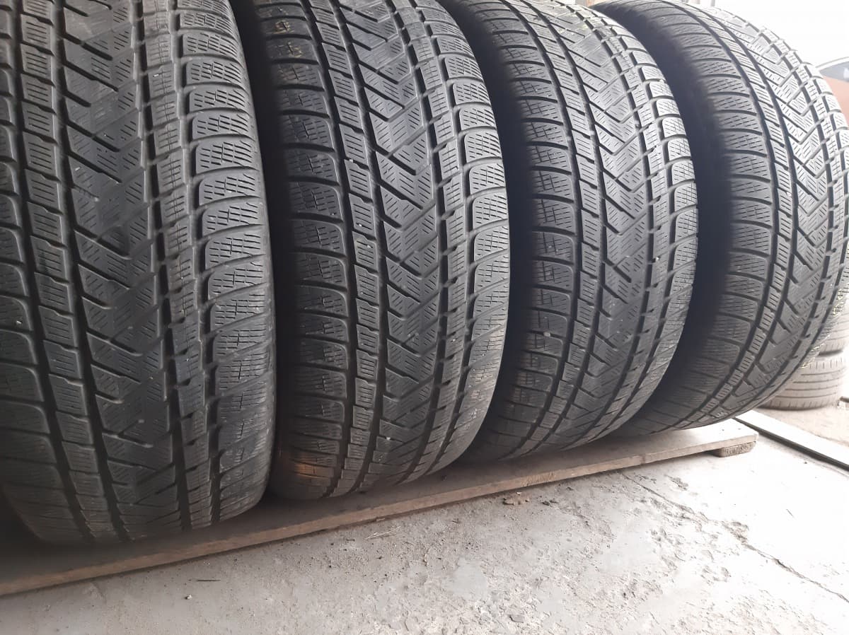 Придбати вживані шини Pirelli Scorpion Winter 265/50 R 19 Вживані шини з Європи Pirelli Scorpion Winter 265/50 R 19