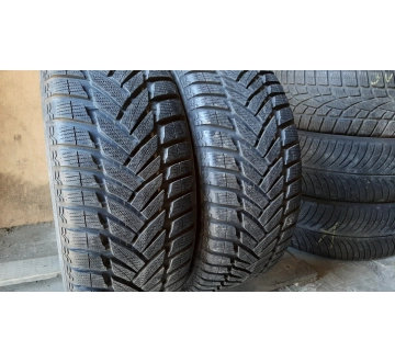 Шини на авто в хорошому стані Dunlop Winter Sport M3 шириною 245 висотою 50 радіусом R 18 низькі ціни