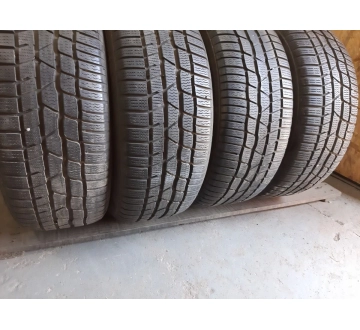 Шини на авто в хорошому стані Continental ContiWinterContact TS 830P шириною 215 висотою 50 радіусом R 17 низькі ціни