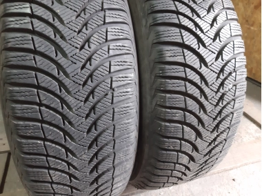 Уживані шини з Європи Michelin Alpin A4 215/60 R 16 Шини на авто в хорошому стані Michelin Alpin A4 шириною 215 висотою 60 радіусом R 16 низькі ціни