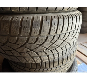 Шини на авто в хорошому стані Dunlop SP Winter Sport 3D шириною 225 висотою 55 радіусом R 16 низькі ціни