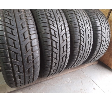 Шини на авто в хорошому стані Fulda Carat    шириною 205 висотою 70 радіусом R 14 низькі ціни