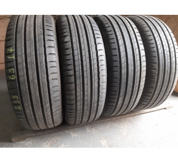 Шини на авто в хорошому стані Michelin Latitude Sport 3  шириною 235 висотою 65 радіусом R 17 низькі ціни
