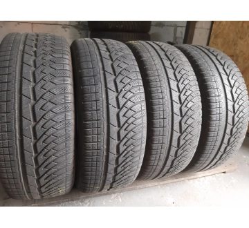 Шини на авто в хорошому стані Michelin Pilot  Alpin  PA4 шириною 225 висотою 55 радіусом R 18 низькі ціни