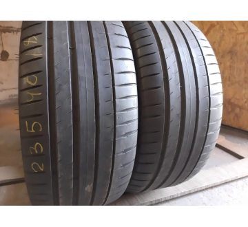 Шини на авто в хорошому стані Michelin Pilot Sport 4     шириною 235 висотою 40 радіусом R 18 низькі ціни